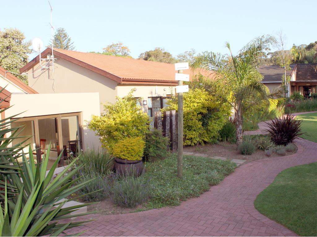 Ibhayi Guest Lodge - Lion Roars Hotels & Lodges. พอร์ตเอลิซาเบธ ภายนอก รูปภาพ