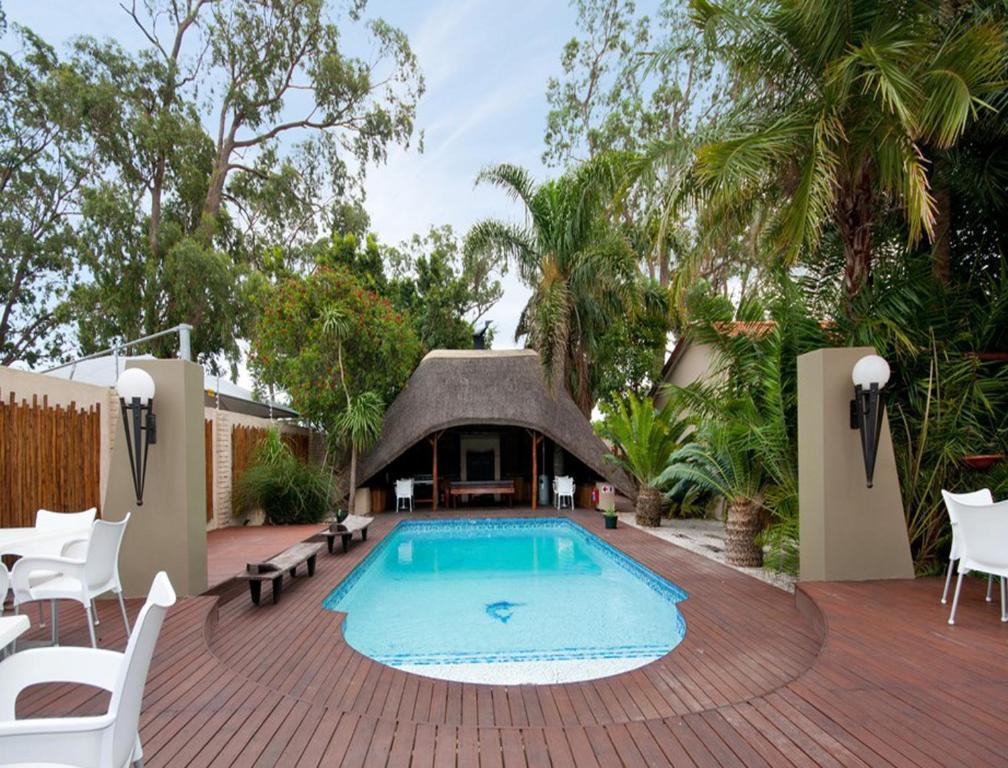 Ibhayi Guest Lodge - Lion Roars Hotels & Lodges. พอร์ตเอลิซาเบธ ภายนอก รูปภาพ